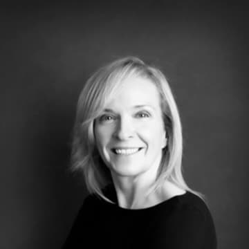 Portrait of Lindsay Hurst